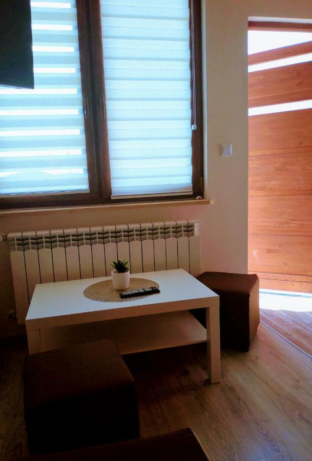 Appartement Chrzaszczewo Widokowe Wzgorze 2 à Uherce Mineralne Extérieur photo